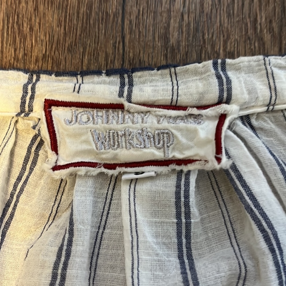 Johnny Was embroidered top size small. - Picture 3 of 11